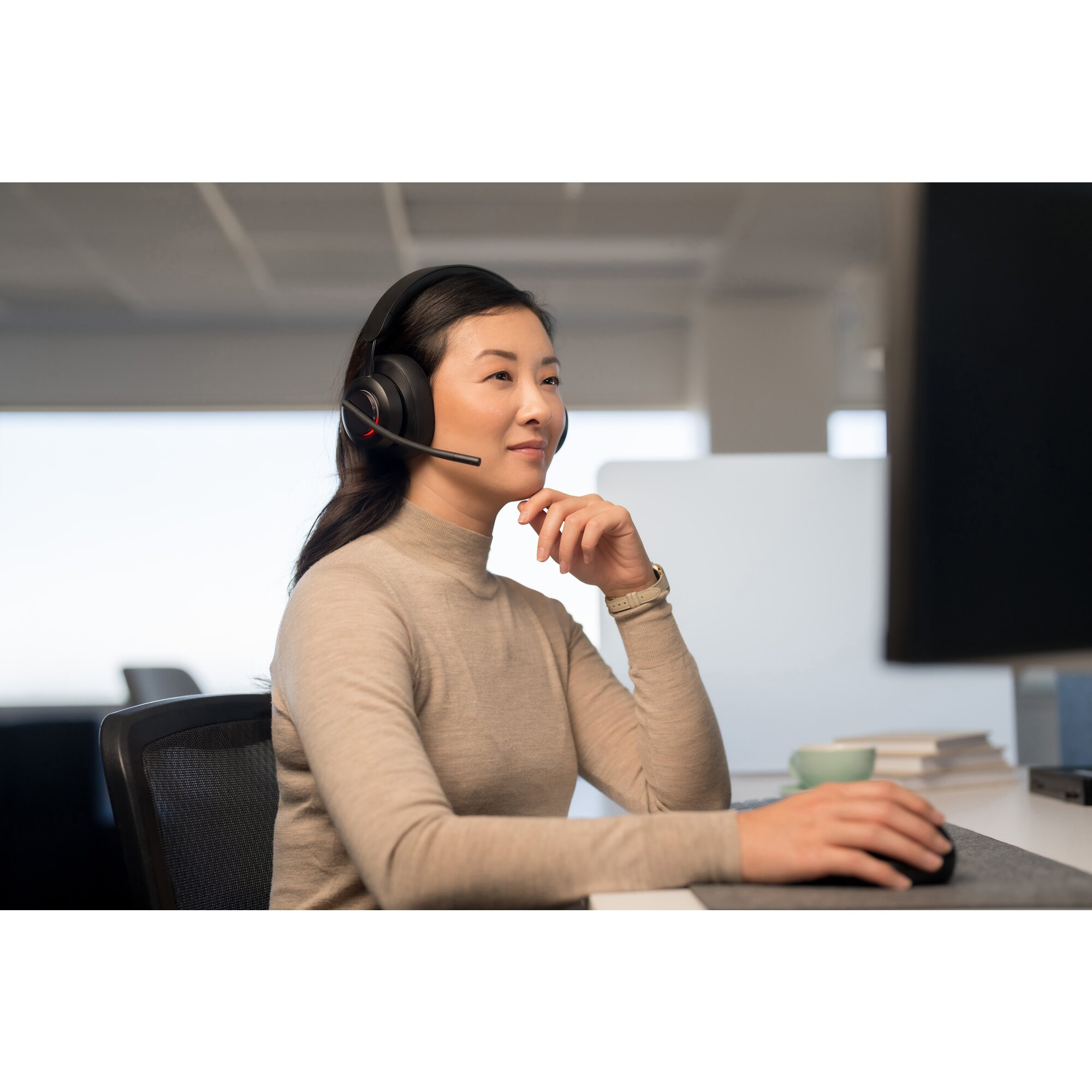 Kensington H3000 Bluetooth Over-Ear Headset image 13