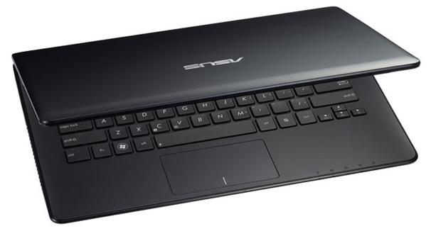 ASUS X301A-RX250D laptop Intel® Pentium® 2020M – image 1
