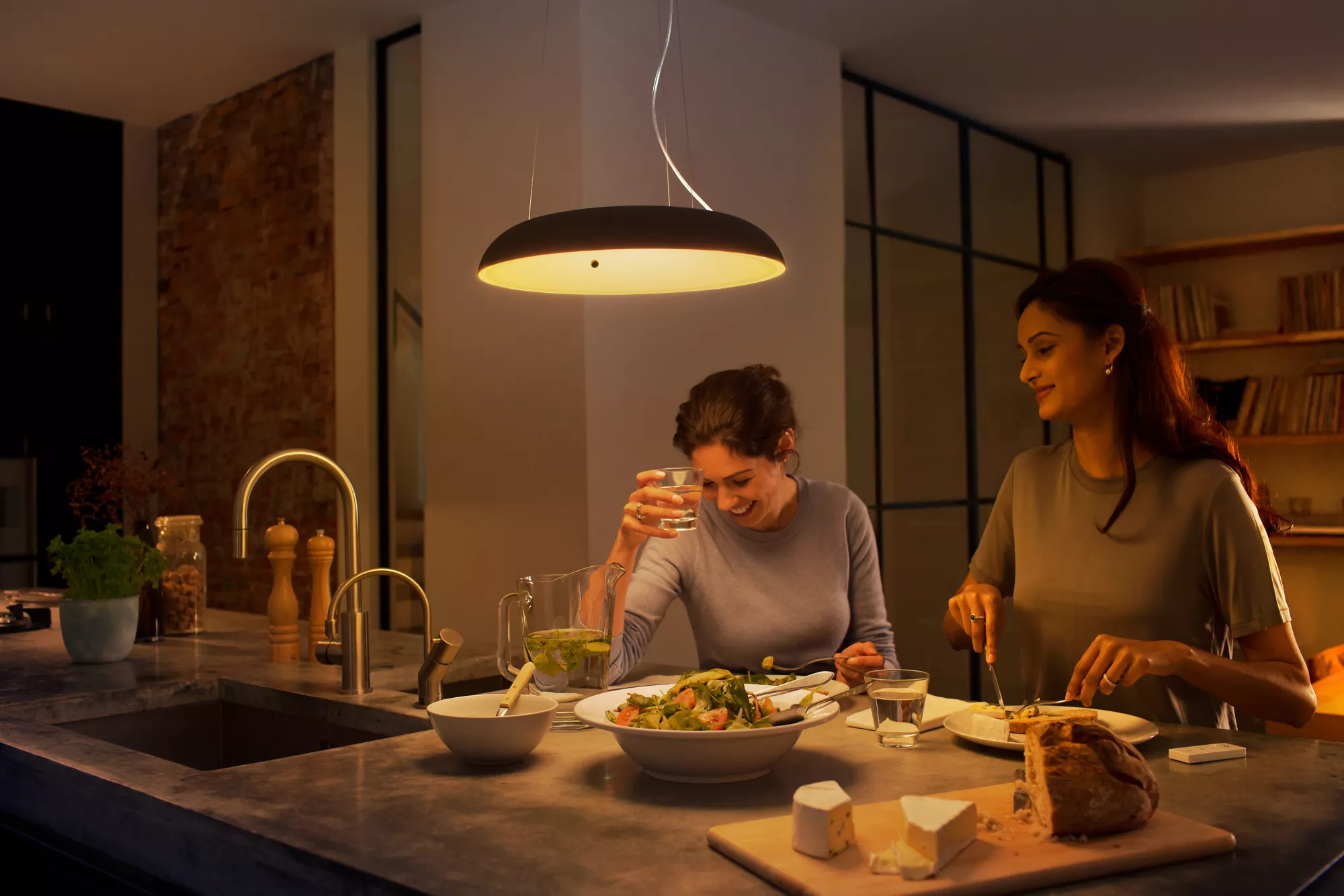 Philips by Signify Philips Hue White ambience Amaze suspension light – image 3