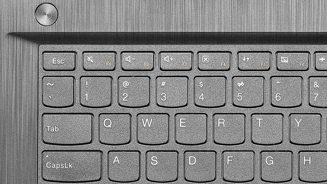 Lenovo 300 14 – image 4