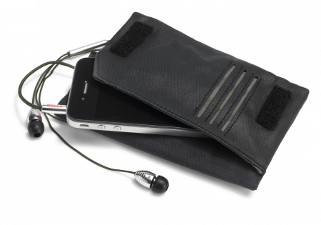 Golla Dublin mobile phone case Pouch case Black, Khaki – image 2
