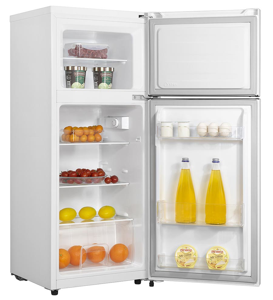 Hisense RT156D4AW1 fridge-freezer Freestanding – image 8