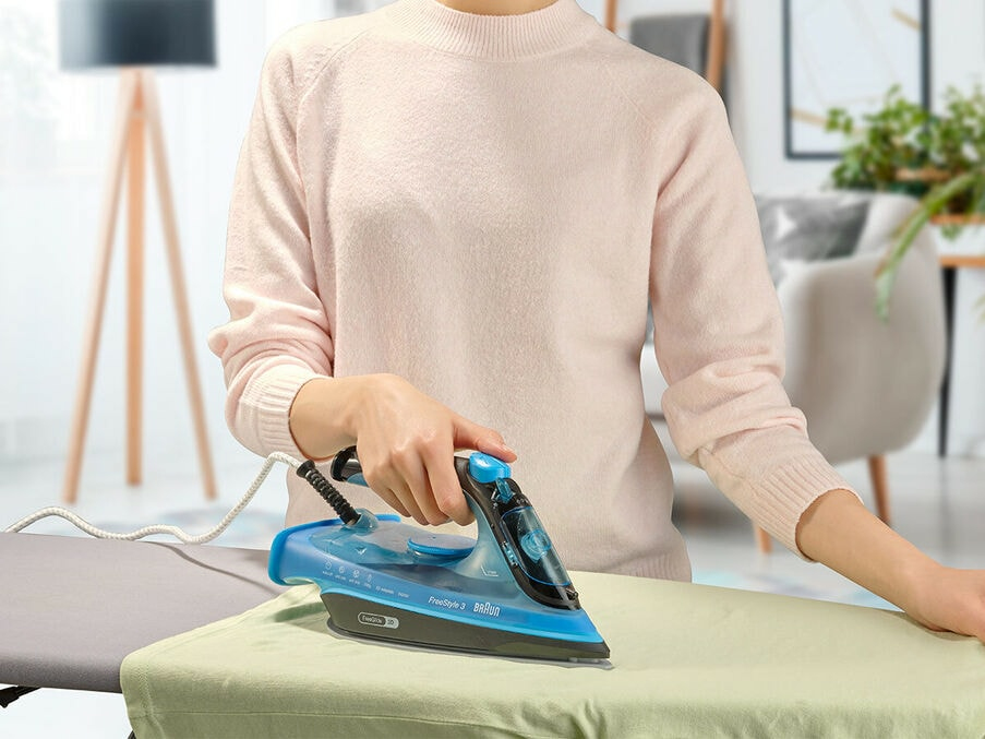 Braun FI3194BK Steam iron Ceramic soleplate – image 5