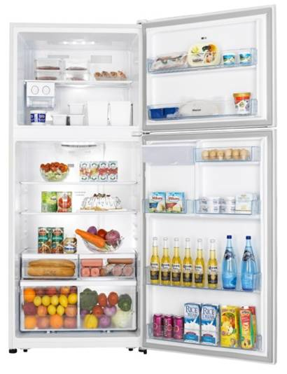 Hisense RT709N4WS22 fridge-freezer Freestanding – image 2