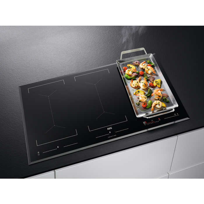 AEG IKE96654FB Black Built-in Zone induction hob 6 zone(s) – image 2