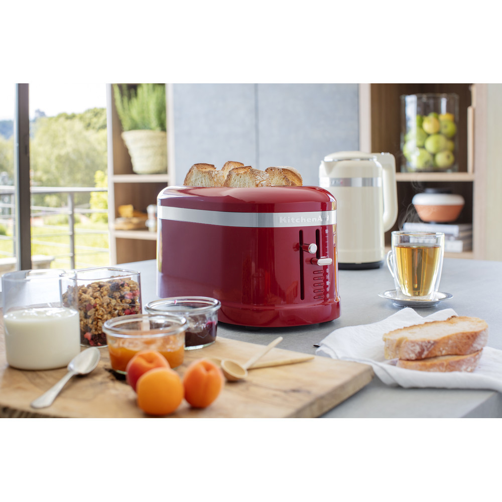 KitchenAid 5KMT5115BER toaster 4 slice(s) – image 4