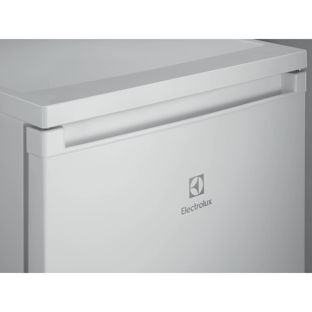 Electrolux LXB1AE13W0 fridge Freestanding – image 4