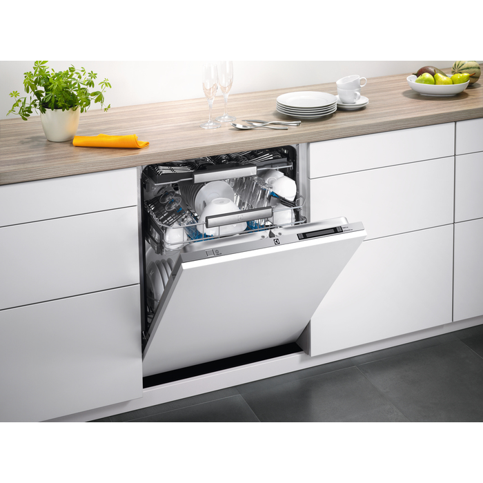 Electrolux ESL8820RA Fully built-in 15 place settings – image 5