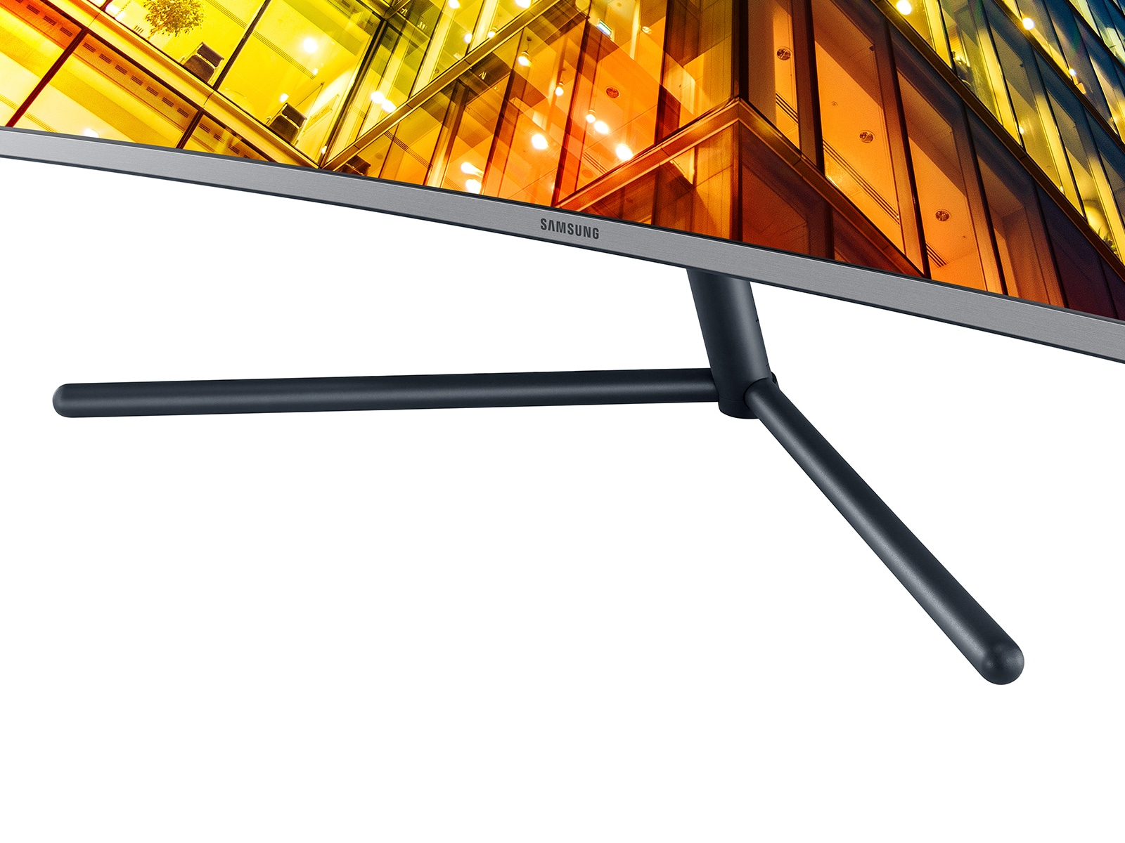 Samsung U32R590 computer monitor – image 7