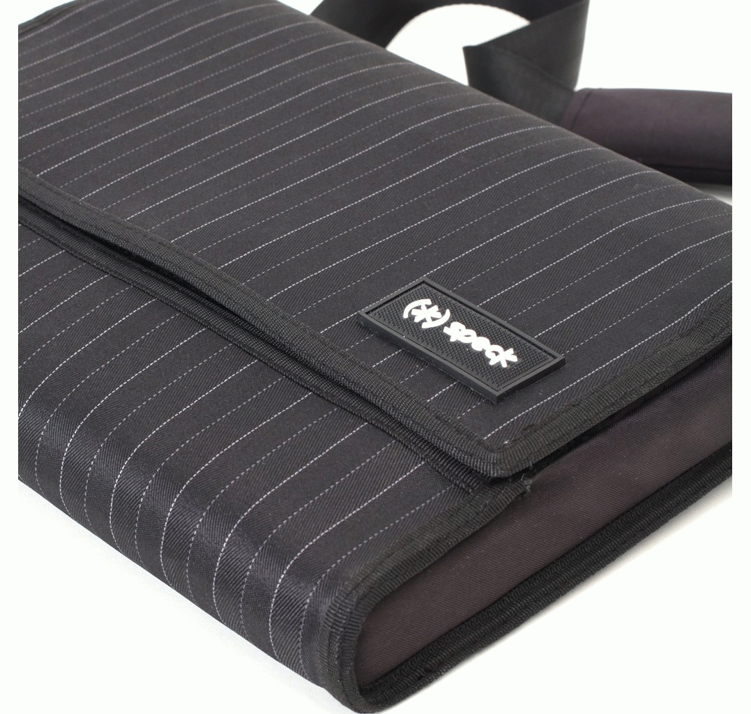 Speck TuckPack Sleeve – image 2