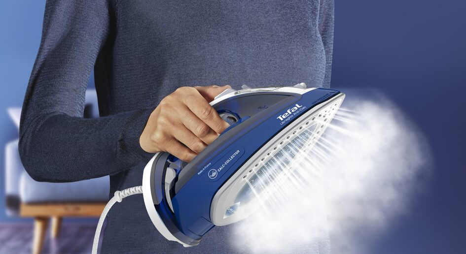 Tefal Ultragliss Anti-Calc FV4998 iron Dry & Steam iron Durilium soleplate – image 9