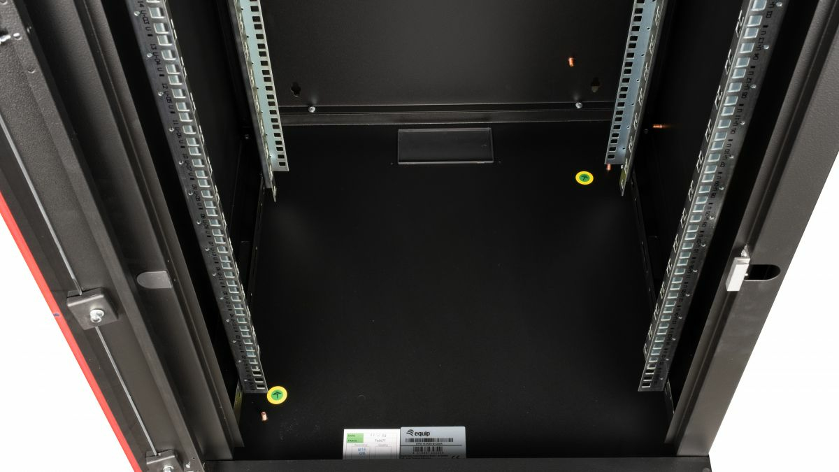 Equip Pro Mount 19' Cabinet, 16U – image 4