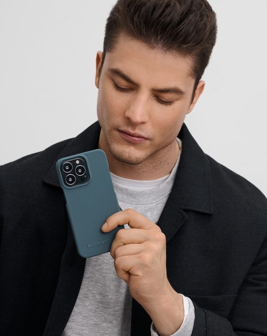 iDeal of Sweden IDFCSS22-I1961-411 mobile phone case – image 4