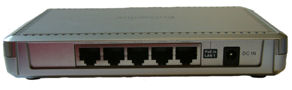 EnGenius EPE-6818af 5-Port Desktop Switch (10/100Mbps) with 1 PoE Port – image 2
