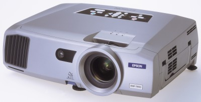 Epson EMP-7900NL XGA 4000ALu 33db noLens – image 2