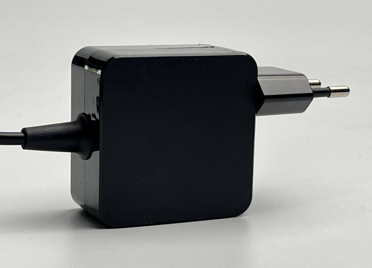 CoreParts MBXDY-AC0002 power adapter/inverter Indoor – image 3