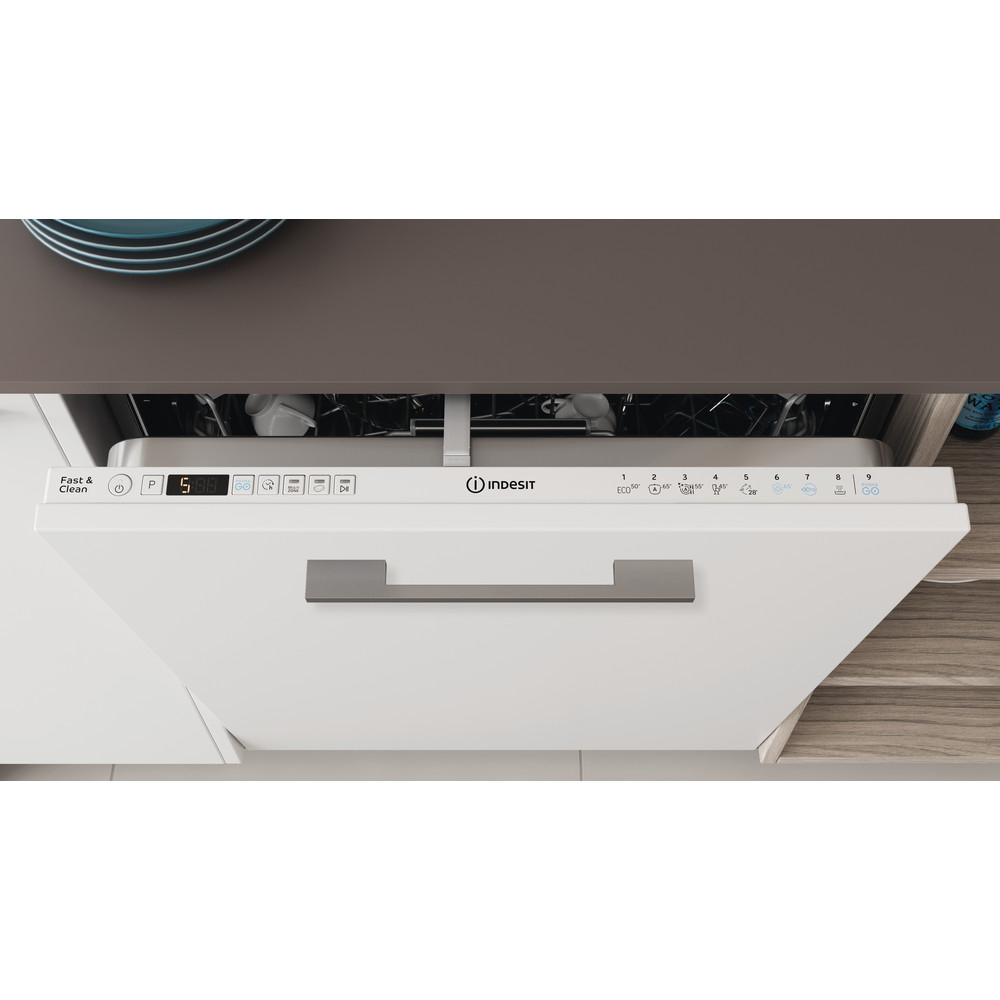 Indesit DIO3T131AFE dishwasher Fully built-in 14 place settings – image 8