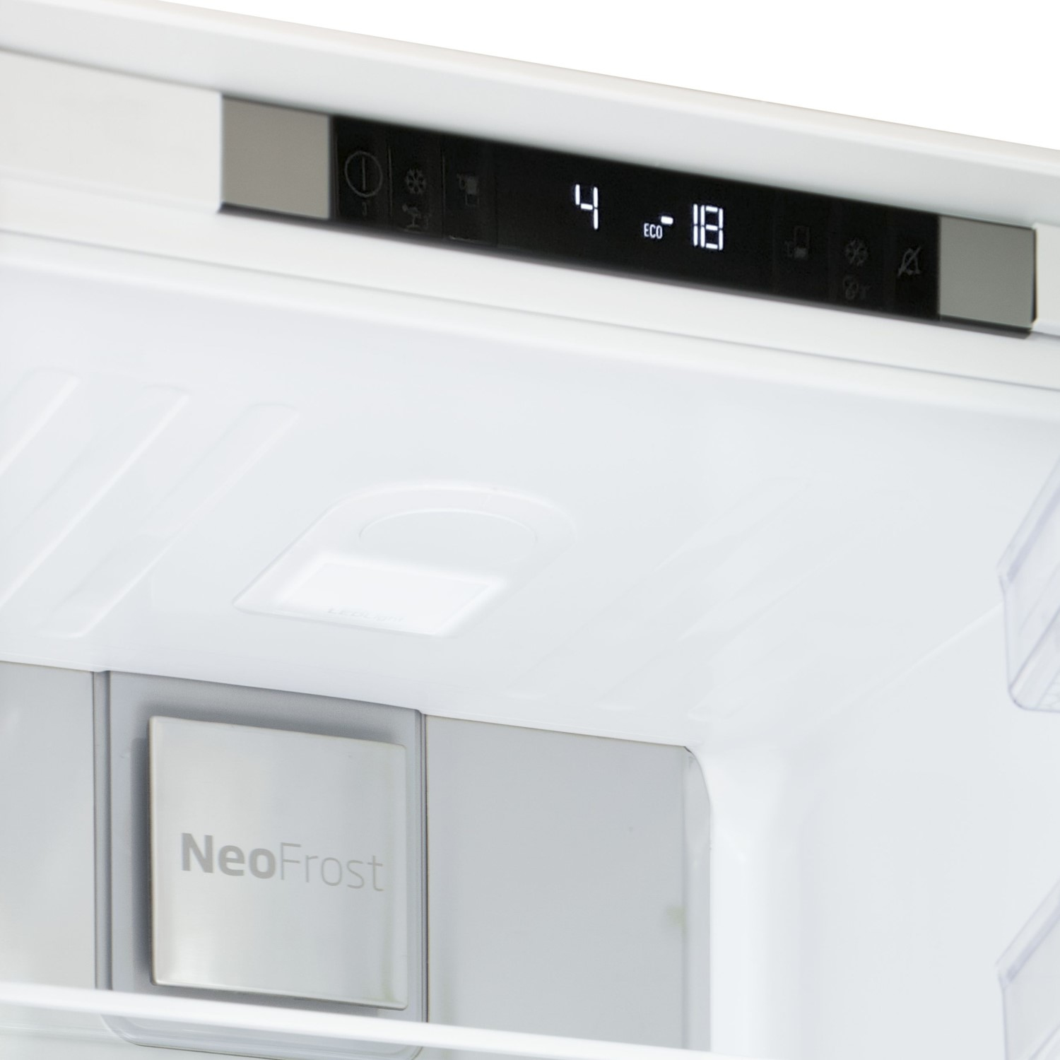 Beko BCNA275E33SN fridge-freezer Built-in – image 2