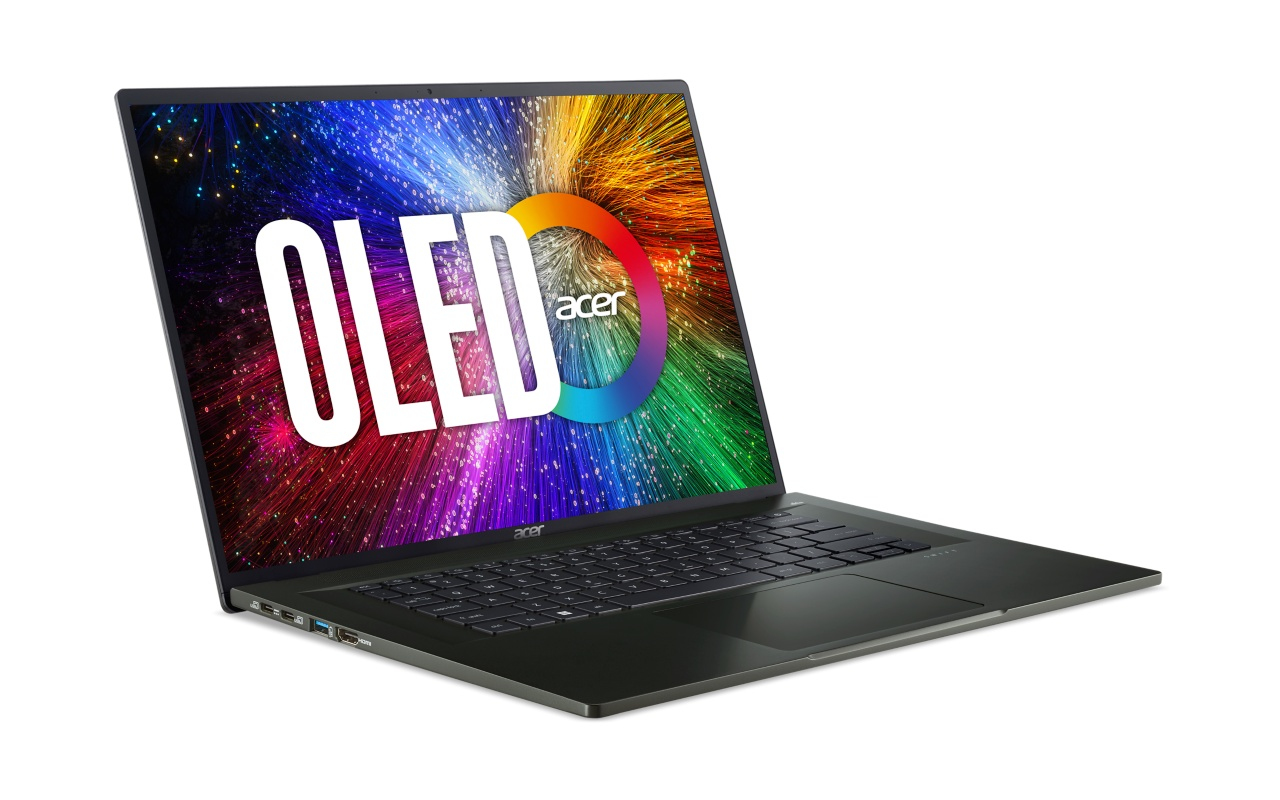 Acer Swift Edge SFE16-42-R94D AMD Ryzen™ 7 7735U Laptop – image 2