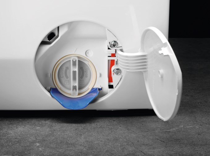 AEG L8FEE847S washing machine Front-load – image 7