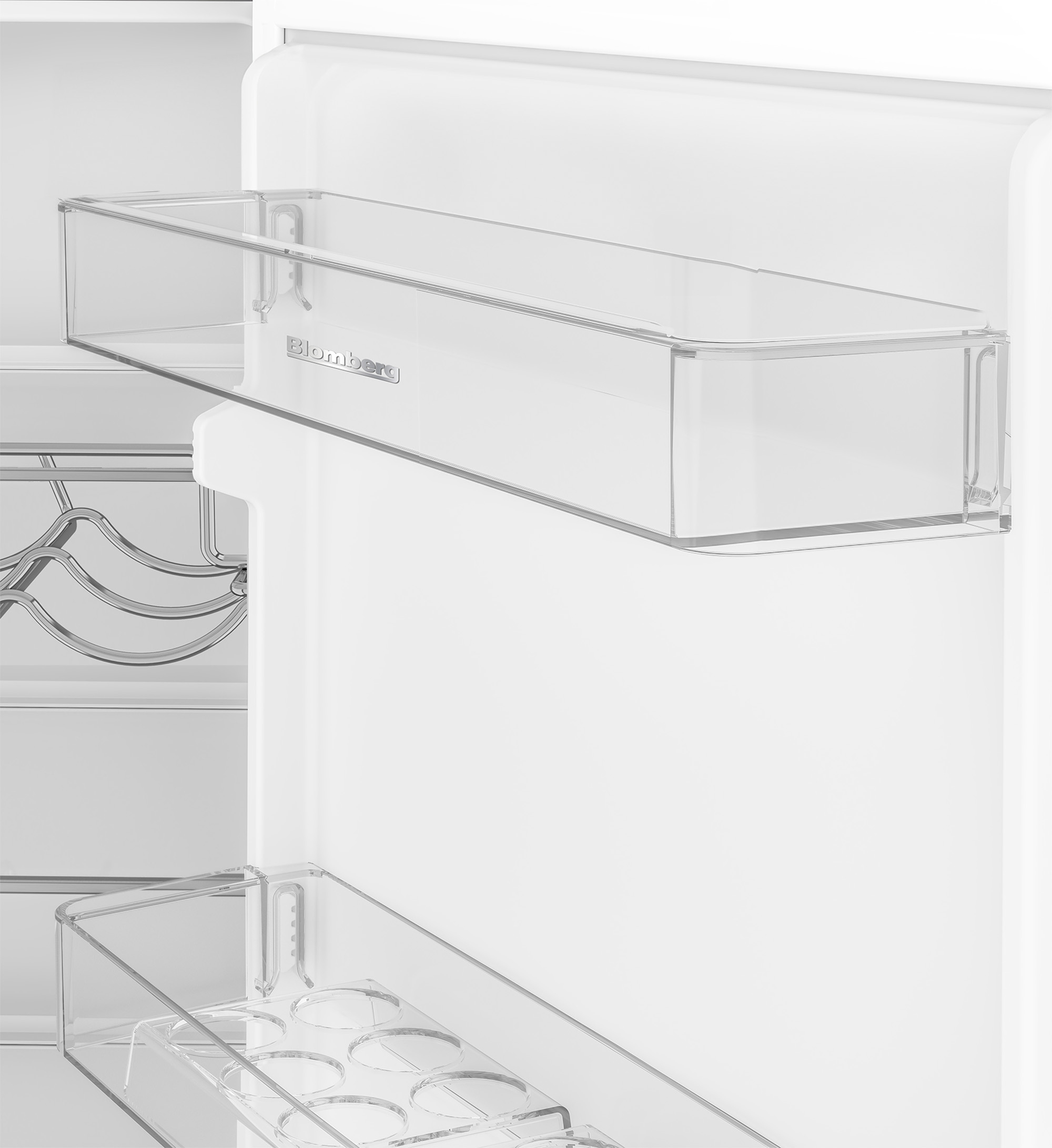 Blomberg SSM4671P Freestanding Tall Larder Fridge with Chiller Compartment – image 6