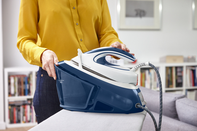 Tefal SV8053E0 steam ironing station – image 4