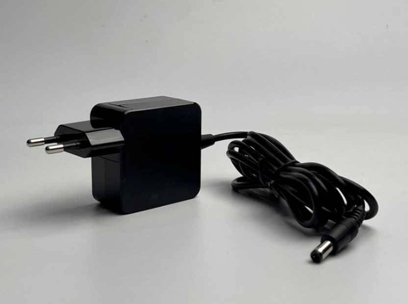 CoreParts MBA1085 power adapter/inverter Indoor