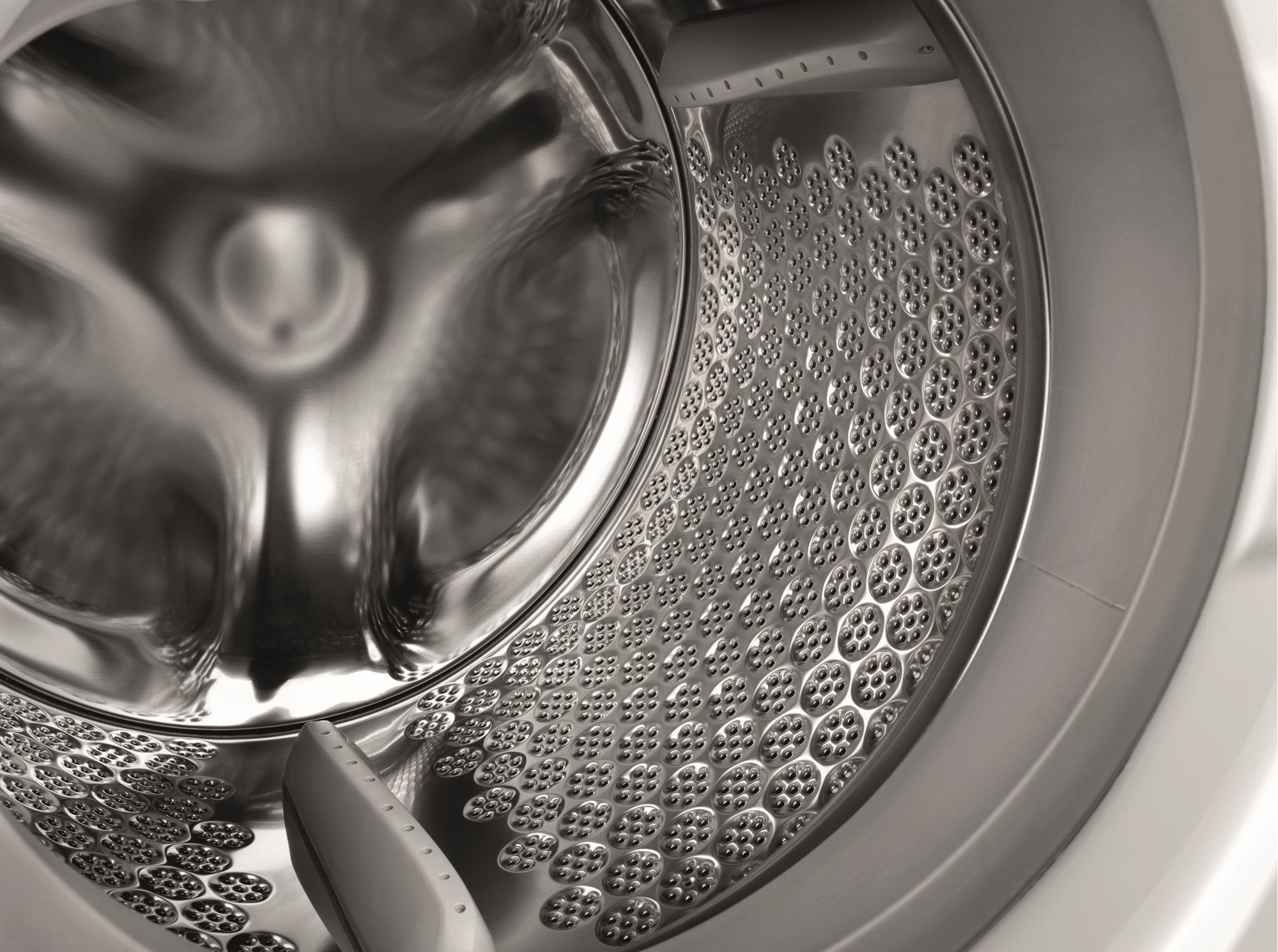 AEG L7FEC146 washing machine Front-load – image 2