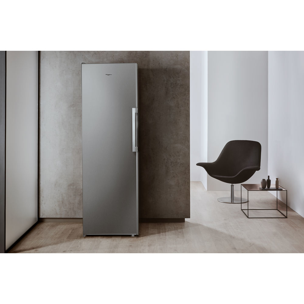 Whirlpool UW8F2CXLSB Upright freezer Freestanding – image 5