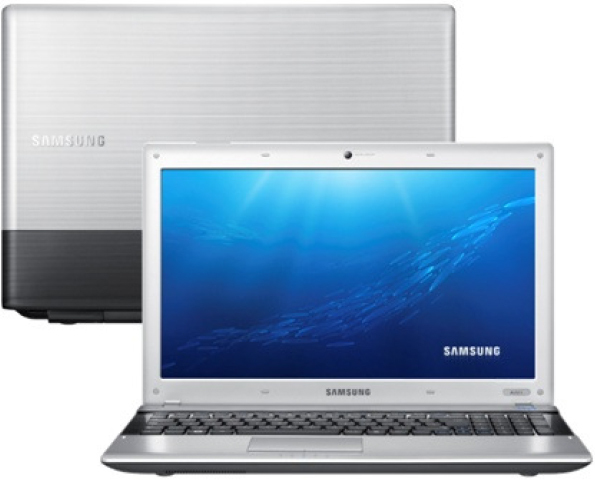 Samsung RV RV711-S01DE Intel® Core™ i3 i3-380M Laptop