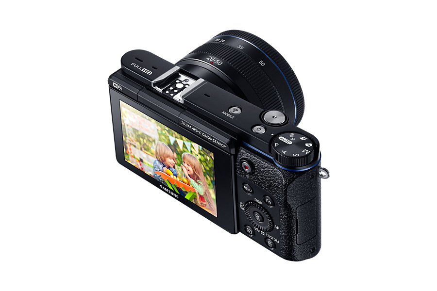 Samsung 3300 + 16-50mm Power Zoom + 50-200mm – image 1