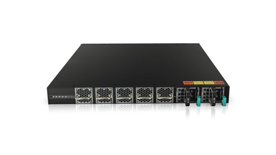 Lenovo ThinkSystem NE1072T – image 4