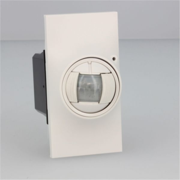 Legrand BTKW4275 motion detector – image 1
