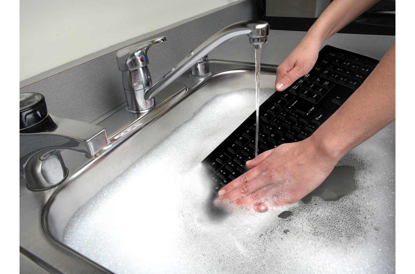 Kensington K:Keybrd Washable ProFitUSB DE – image 3