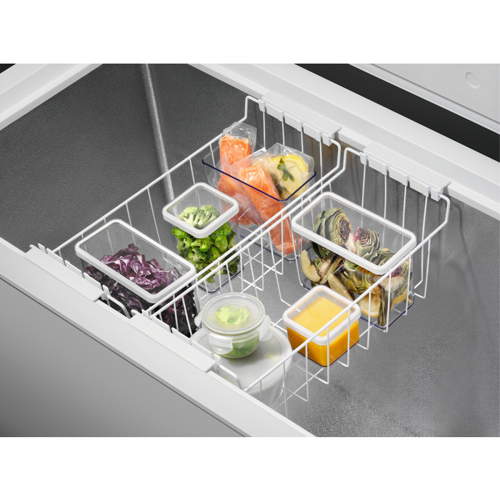 Electrolux LCB3LD26W0 Chest freezer Freestanding – image 6