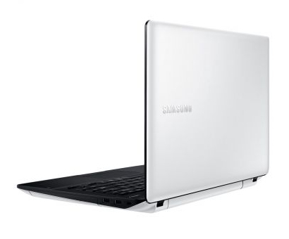 Samsung 3 NP370E4K Intel® Core™ i5 i5-5200U Laptop – image 5
