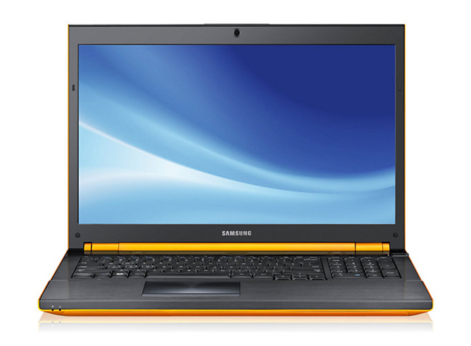 Samsung 7 700G7C-T02RU Intel® Core™ i7 i7-3630QM Laptop