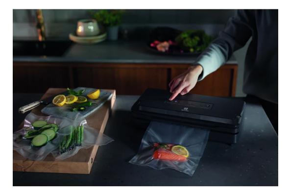 Electrolux E6VS1-6AG vacuum sealer Black – image 3