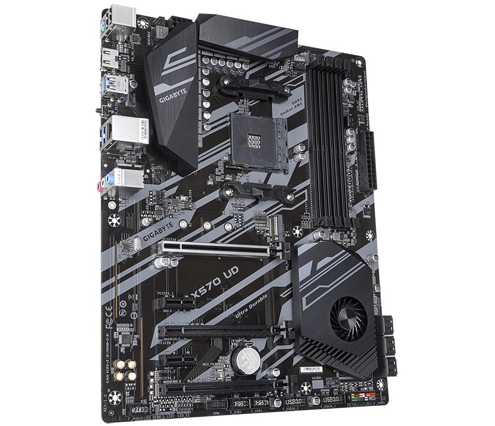 GIGABYTE X570 UD – image 3