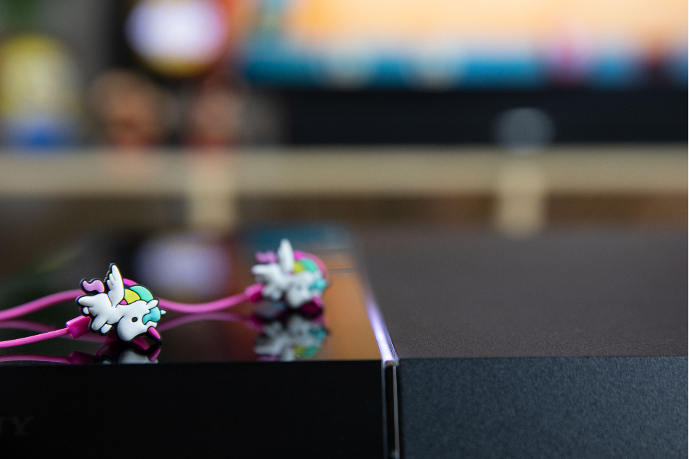Konix Unik – Wired Earphones – image 3