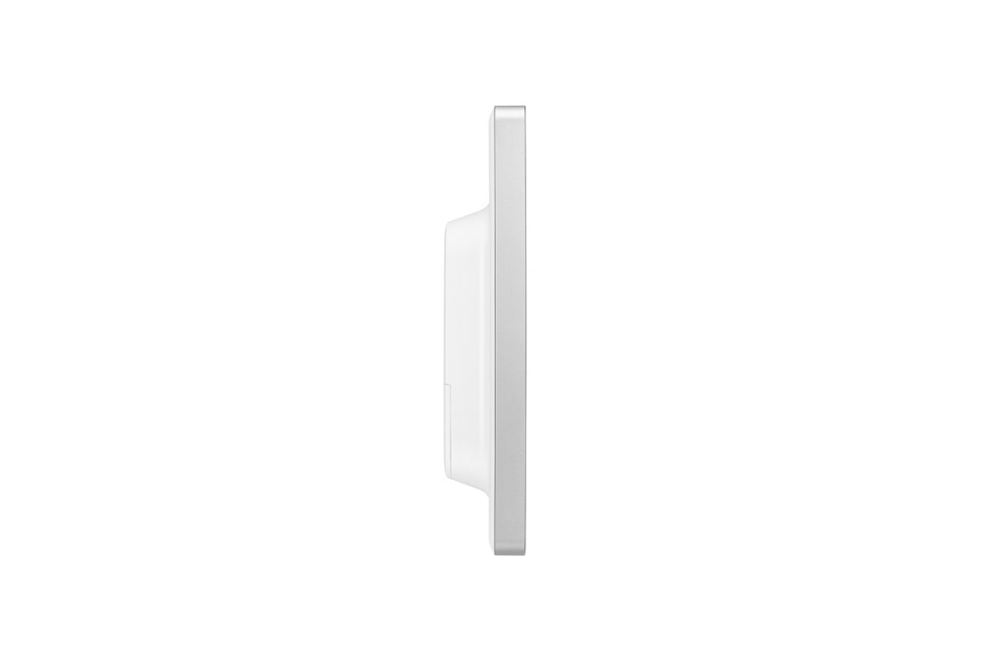 LG 32HL710S computer monitor – image 4