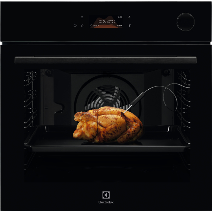 Electrolux EOC8P39Z 3380 W Black