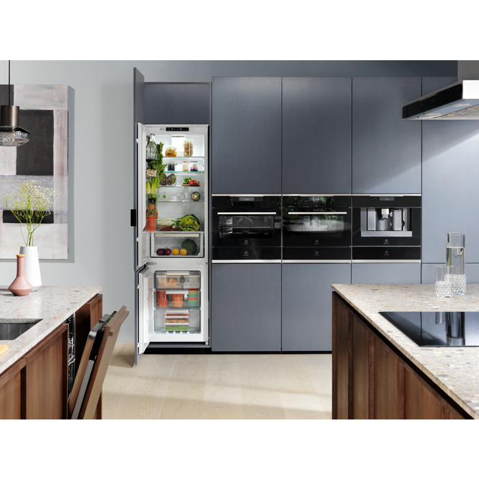 Electrolux KVLBE00X 43 L 3000 W Black, Stainless steel – image 5