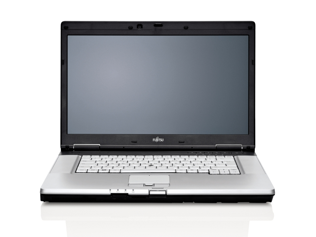 Fujitsu CELSIUS 700 Intel® Core™ i7 i7-640M – image 3