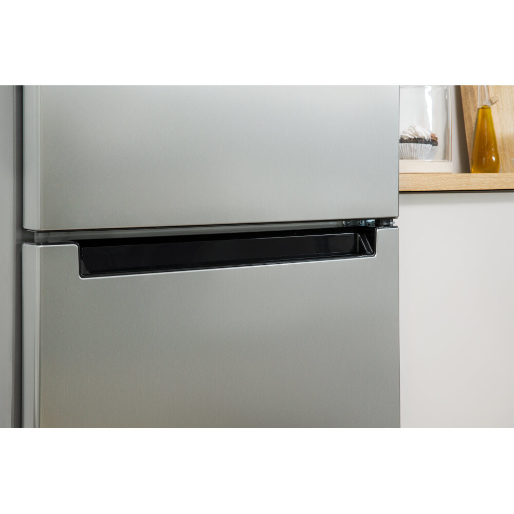 Indesit LR9 S2Q F X B – image 7