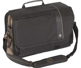 Targus Radius Messenger for 15" MacBook Pro – image 1
