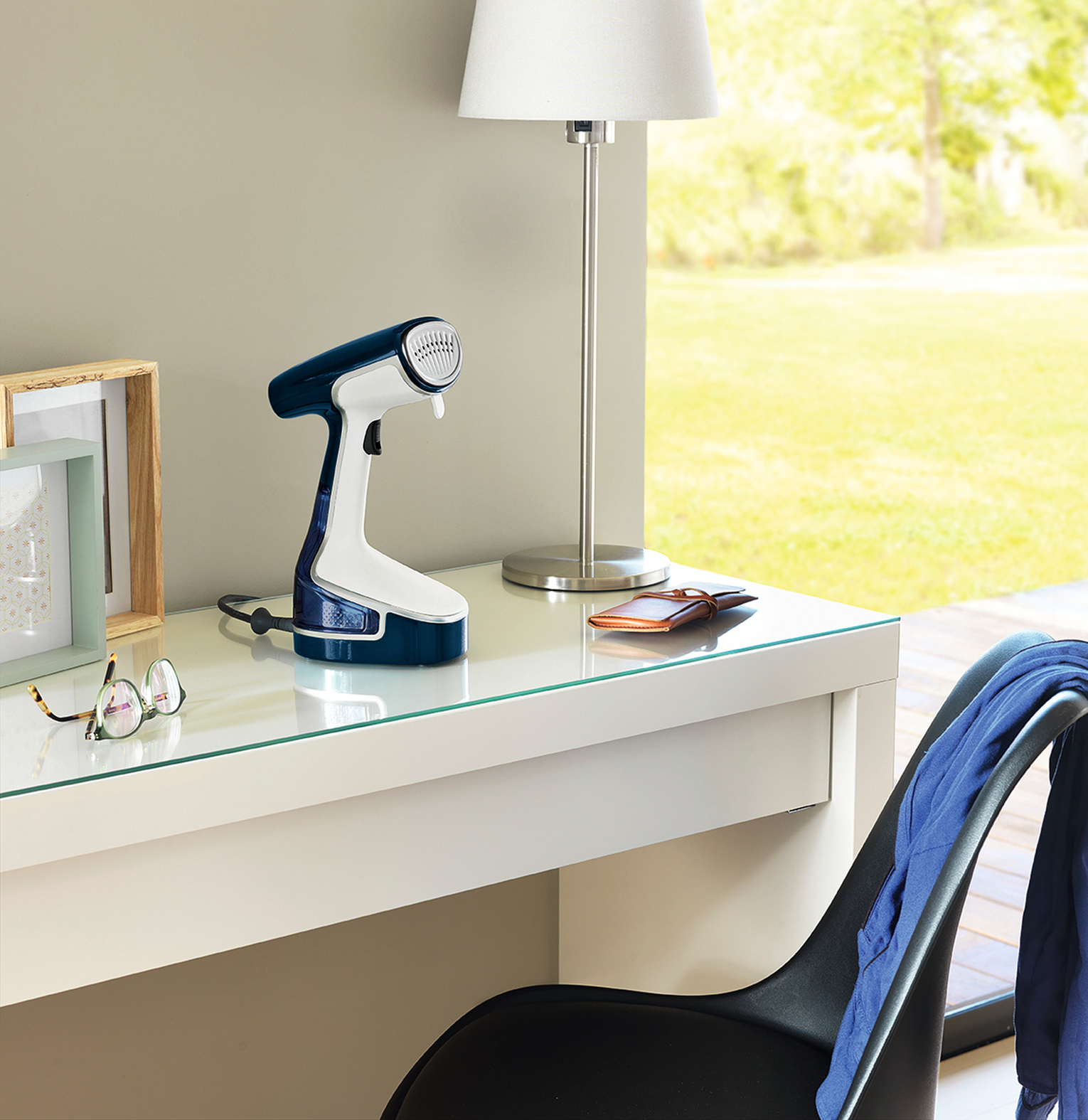 Rowenta DR8095 Handheld garment steamer – image 4