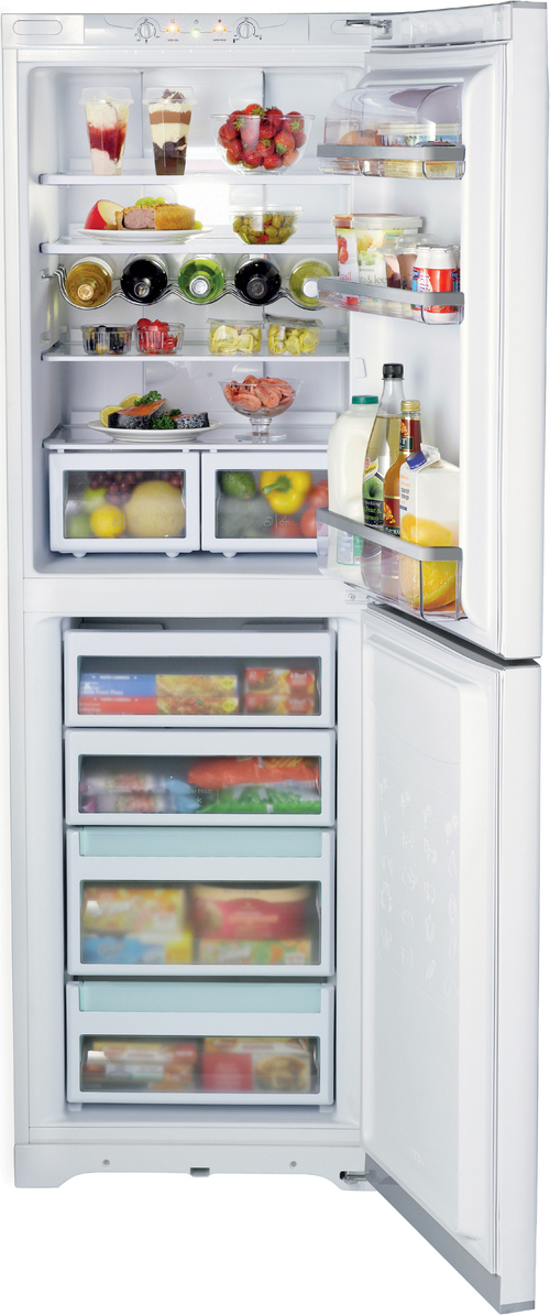 Hotpoint FF187LA fridge-freezer Freestanding Silver