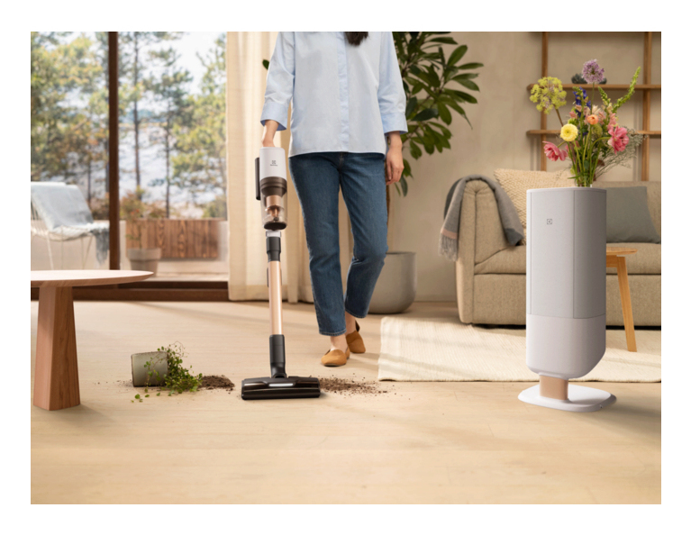 Electrolux EP83UB25SH 2-in-1 stick vacuum Battery Dry Foam Bagless – image 2