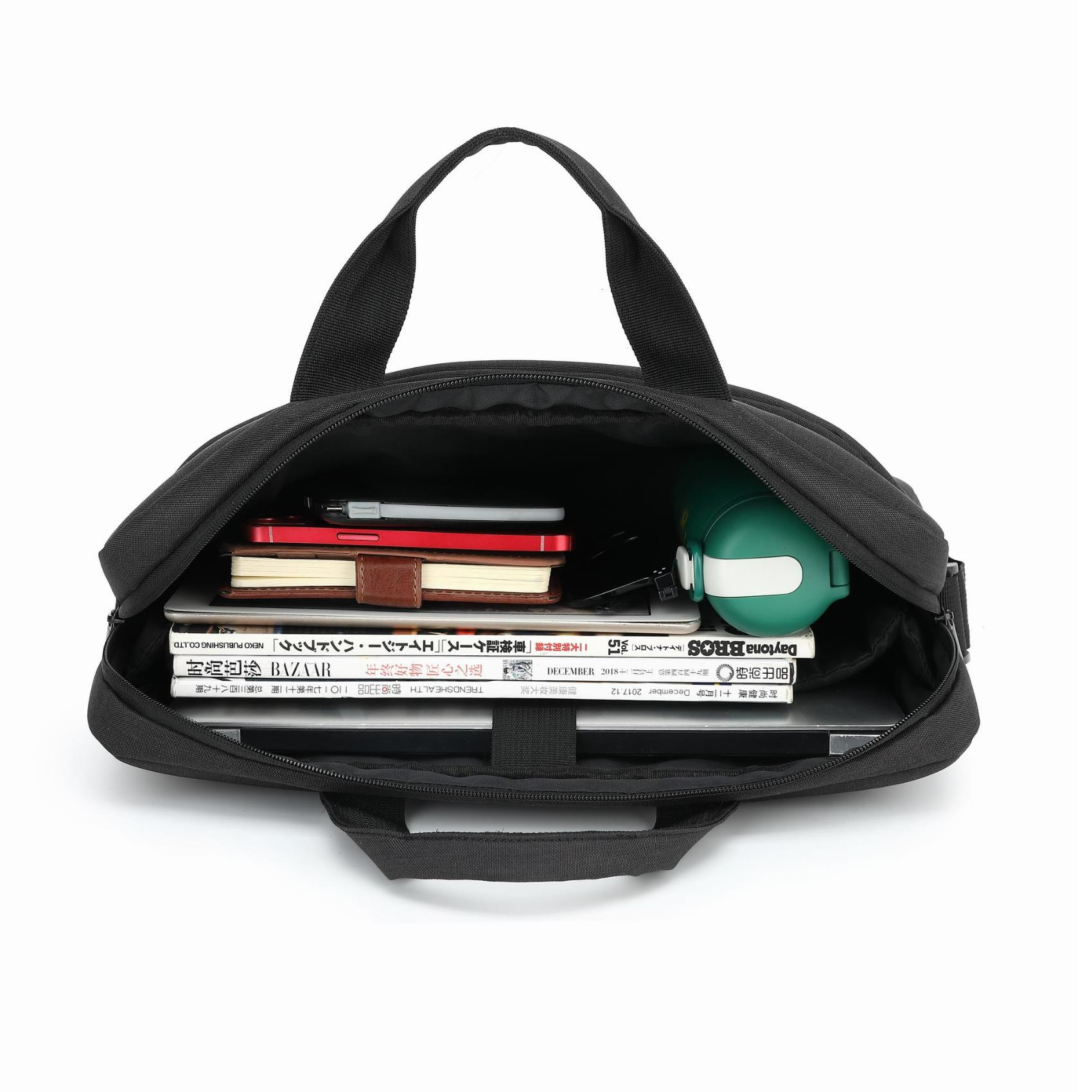 Celly MESSENGERBAGBK laptop case – image 4